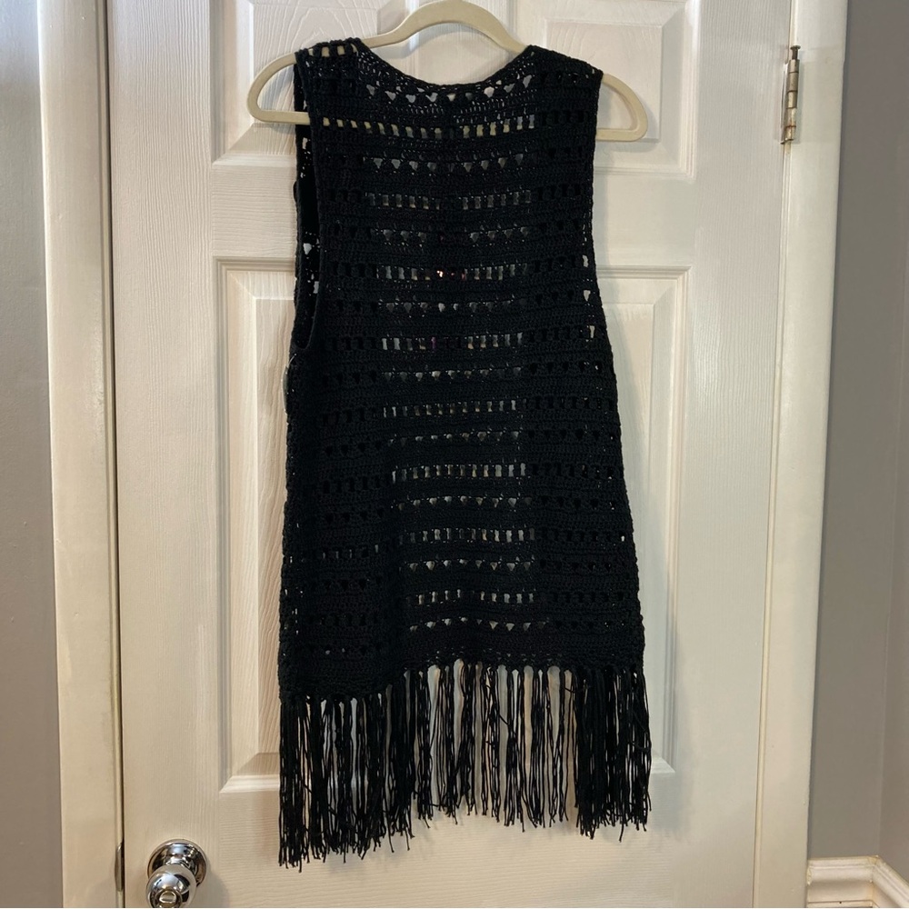 Rare Kingdom Couture by Disney Parks  Minnie Mouse Black Crochet Fringe Vest XXL - Picture 2 of 11